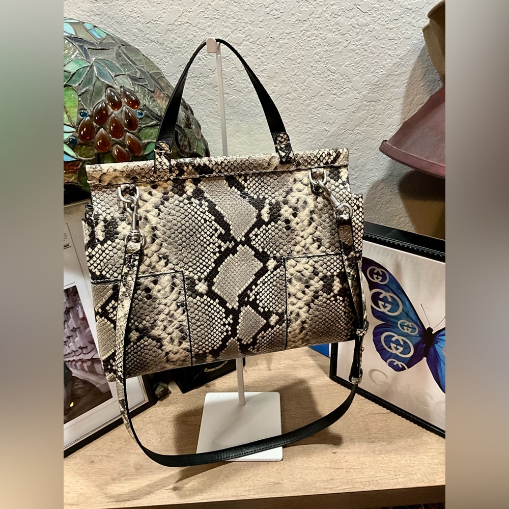 Tory Burch Gemini Link Snake Print Tote - Picture 3 of 6